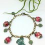 Bracciale con farfalla in bronzo e perle con fiori secchi in resina, regalo per amica