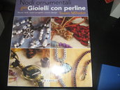 Libro: nodi ornamentali per gioielli con perline