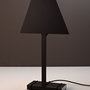 2.D LIVING - Lampada nera elegante di design italiano (Caoscreo)