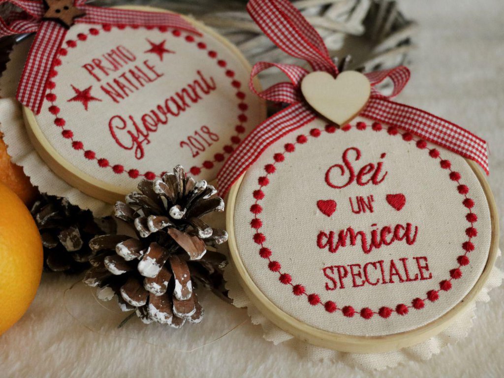 Regali Di Natale Per Un Amica Speciale.Decorazione Con Dedica Primo Natale Frasi Speciali Regali Di Nat Su Misshobby
