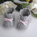 Scarpine stivaletti grigi/fiocco rosa neonata fatte a mano idea regalo corredino nascita cerimonia battesimo lana uncinetto