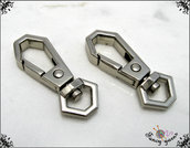 Moschettoni in metallo cromato colore argento, modello doppio esagono, lungo mm.35 - 2 pezzi