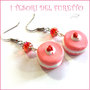 Orecchini " French macaroon rosa fragola   " macaron fimo cernit premo idea regalo dolcetti miniatura cibo biscotto  pasticcino bambina personalizzabile  con clip su richiesta   