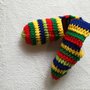 Pantofole uomo personalizzate di lana, babbucce all' uncinetto, scarpe per casa fatte a mano, pantofole arcobaleno