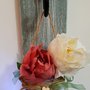 Quadretto in legno di abete porta vaso, porta fiori, porta spazzolini ecc. in shabby chic