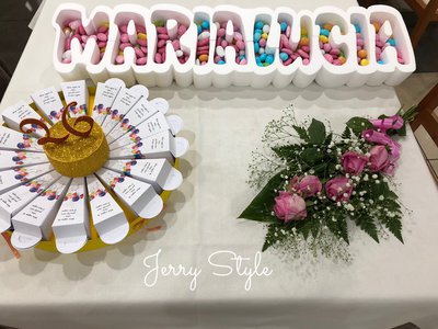 Centrotavola Personalizzato Compleanno Matrimonio 18 Anni Laurea Su Misshobby