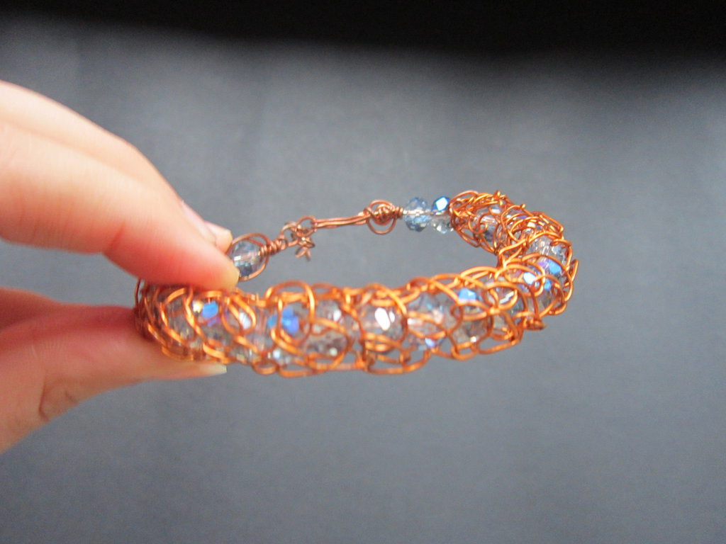 YINOX Bracciale Magnetico In Rame Con Pietre Colorate Per Donna – Regolabile, Ipoallergenico – Confezione Regalo Di Lusso