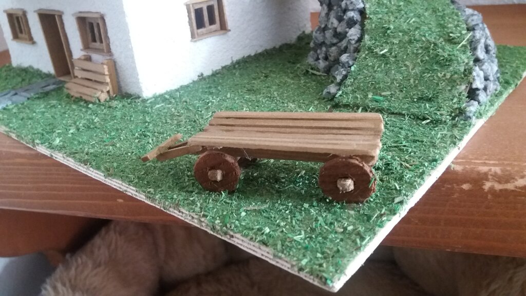 Casetta In Miniatura Artigianale In Legno 1:144 – Fatto A Mano In Ucraina, Stile Rustico Cottage - Foto 5