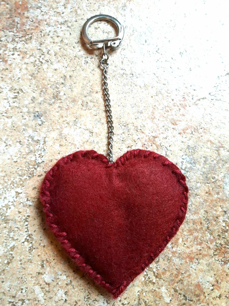 Portachiavi a forma di cuore - Donna - Accessori - di All Made By Me