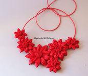 Collana kanzashi con fiori 1.7 colore rosso