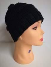 cappello in lana nero