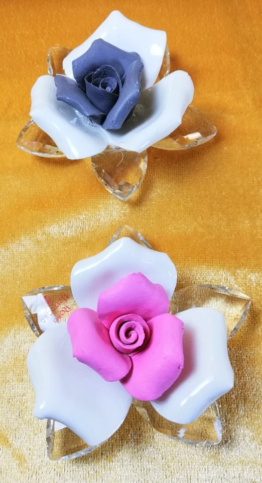 Set Bomboniera 6 Pezzi In Porcellana Rosa Corallo: Elegante E Delicata Per Le Tue Cerimonie (Diametro 6 Cm, Altezza 3 Cm)