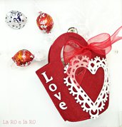 Borsette San Valentino in feltro rosso confezionate a mano con decorazioni e cioccolatini
