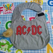 Bavaglino AC DC, bavaglini impermeabili, bavaglini personalizzati, regalo originale per il bebé