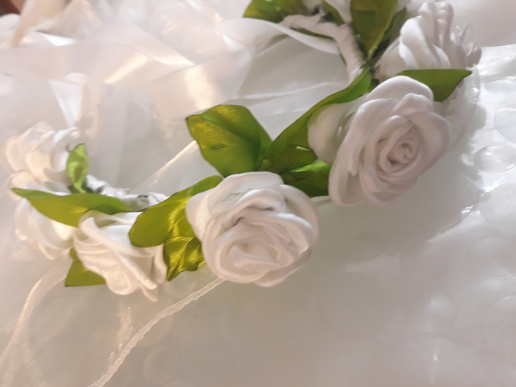 Corona di fiori bohémien per la damigella d'onore della sposa