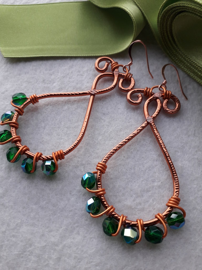 Orecchini A Goccia Colomba Blu - In Acrilico, Leggeri E Eleganti