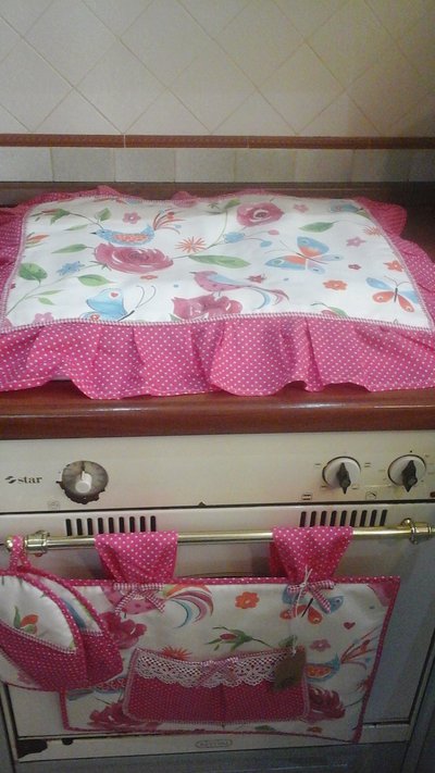 IN SALDO - copriforno, fornelli e presine in fucsia IN SALDO - copriforno, fornelli e presine in fucsia