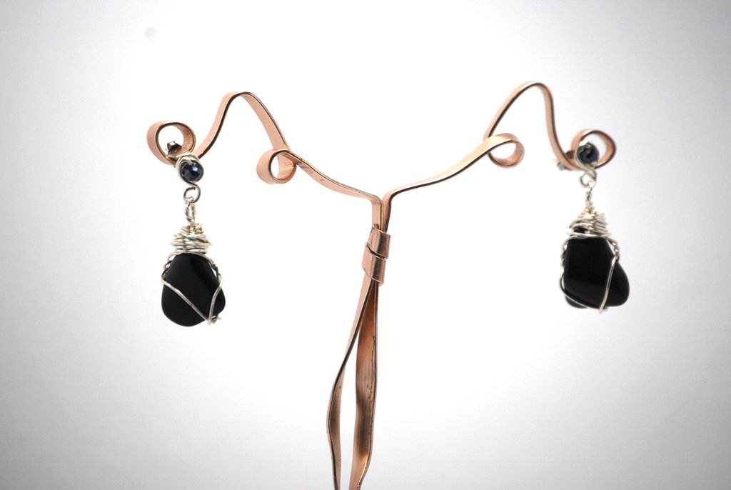 RX Orecchino Onice Nero Segno Zodiacale Capricorno Spirale Argento