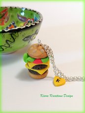 Collana hamburger in fimo personalizzata, ciondolo panino con hamburger, idea regalo amica per amanti dei fast food, cibo in miniatura
