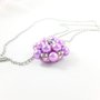 Ciondolo fiore con perle lilla e perline argento, collana, arte del gioiello, fatto a mano, esclusivo, pezzo unico, idea regalo.