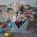 Lanterna feltro porta ovetti di Pasqua con rose in panno