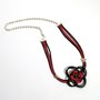 Collana con nodi e catena, cordoncino nero e rosso