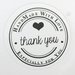 30 Etichette adesive 30mm Tonde con scritta "Handmade whit Love - Thank you" colore Bianco e Nero Lucido diametro 30mm Chiudipacco
