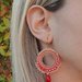 orecchini pendenti a cerchio rosso e oro - orecchini di perline e cristalli 