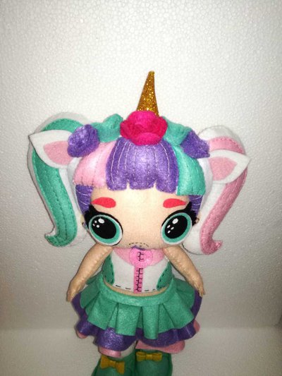 bambola lol unicorn