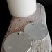 Orecchini pendenti con cerchio in legno trattato con foglia d'argento fatti a mano - Happy Summer -