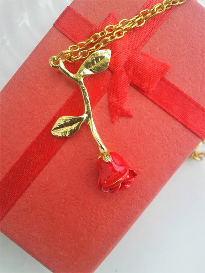 Collana con rosa, gioiello romantico, festa della mamma, la bella e la bestia Collana con rosa, gioiello romantico, festa della mamma, la bella e la bestia