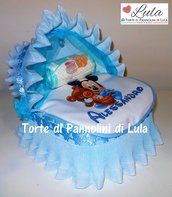 Torta di Pannolini culla carrozzina Pampers Baby Dry + bavaglino personalizzato + piedino bimbo a bordo