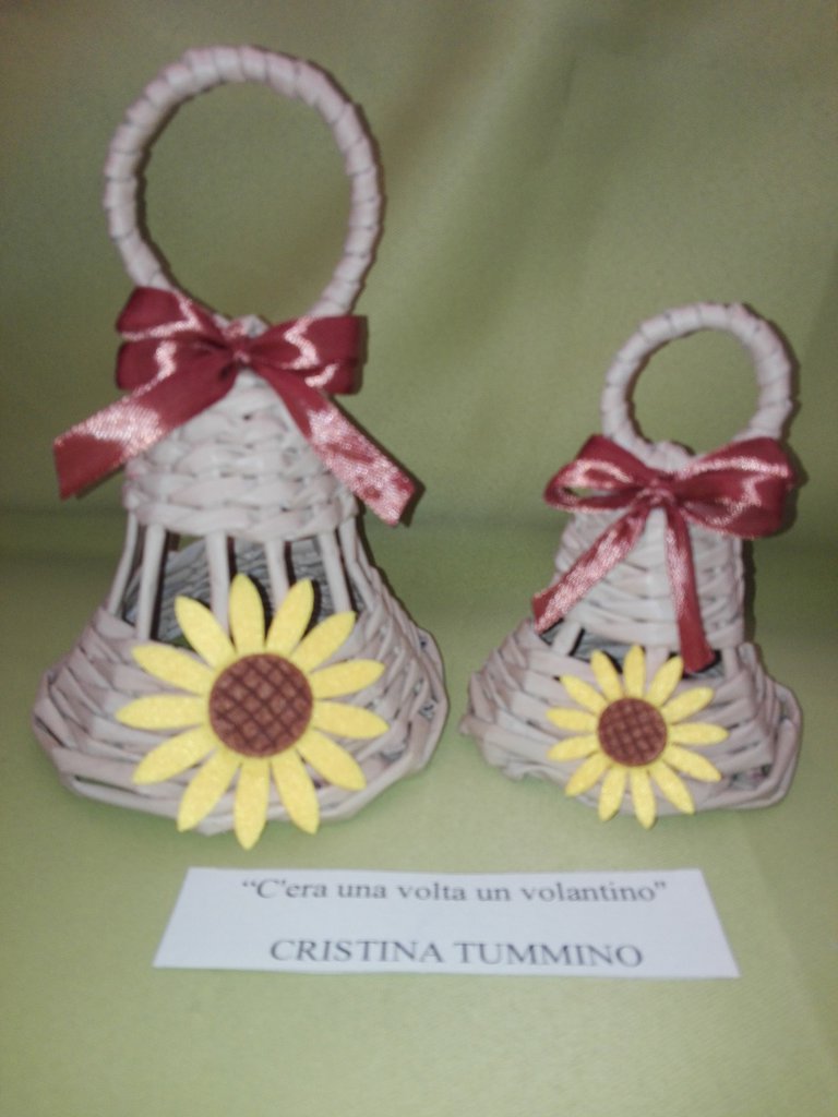 Atyhao 50 Campanellini Colorati In Metallo Per Decorazioni Fai Da Te - 14mm, Ideali Per Natale, Portachiavi, Ciondoli E Creazioni Artistiche