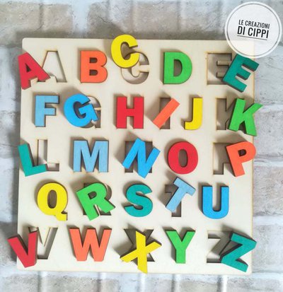 Giochi montessori. Gioco in legno. Giochi per bambini. Giochi montessori. Gioco in legno. Giochi per bambini.