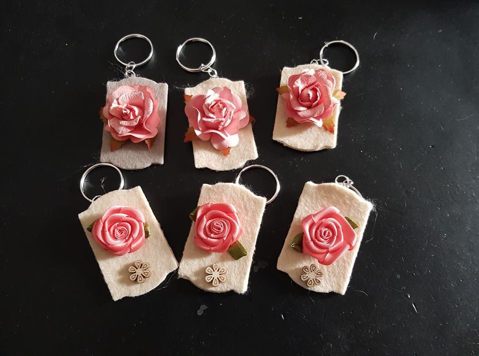 Portachiavi A Forma Di Fiore Per Donna - In Lega, Charms Per Borse, Regalo Per Festa Della Mamma