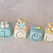Cake topper cubi con orsetti in scala BIcolor bianco e turchese 6 cubi 6 lettere