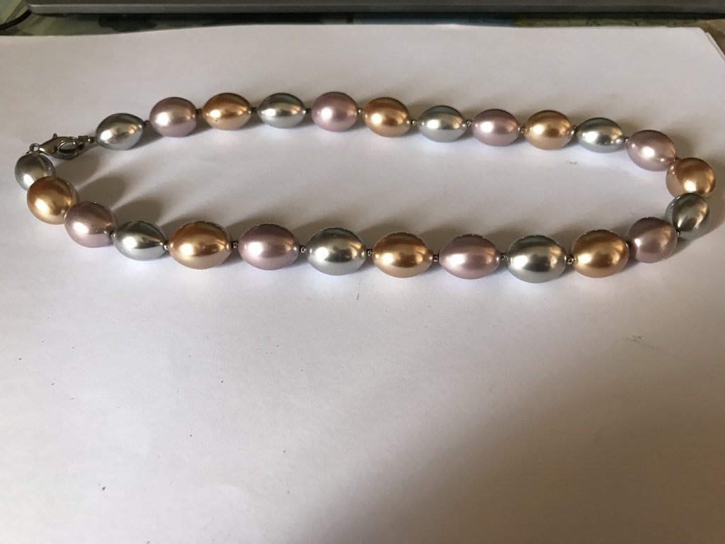 Collana Con Croce E Perline Colorate Per Ragazza Aretas – Regolabile 15-17 Pollici, Placcata Oro Con Conchiglia