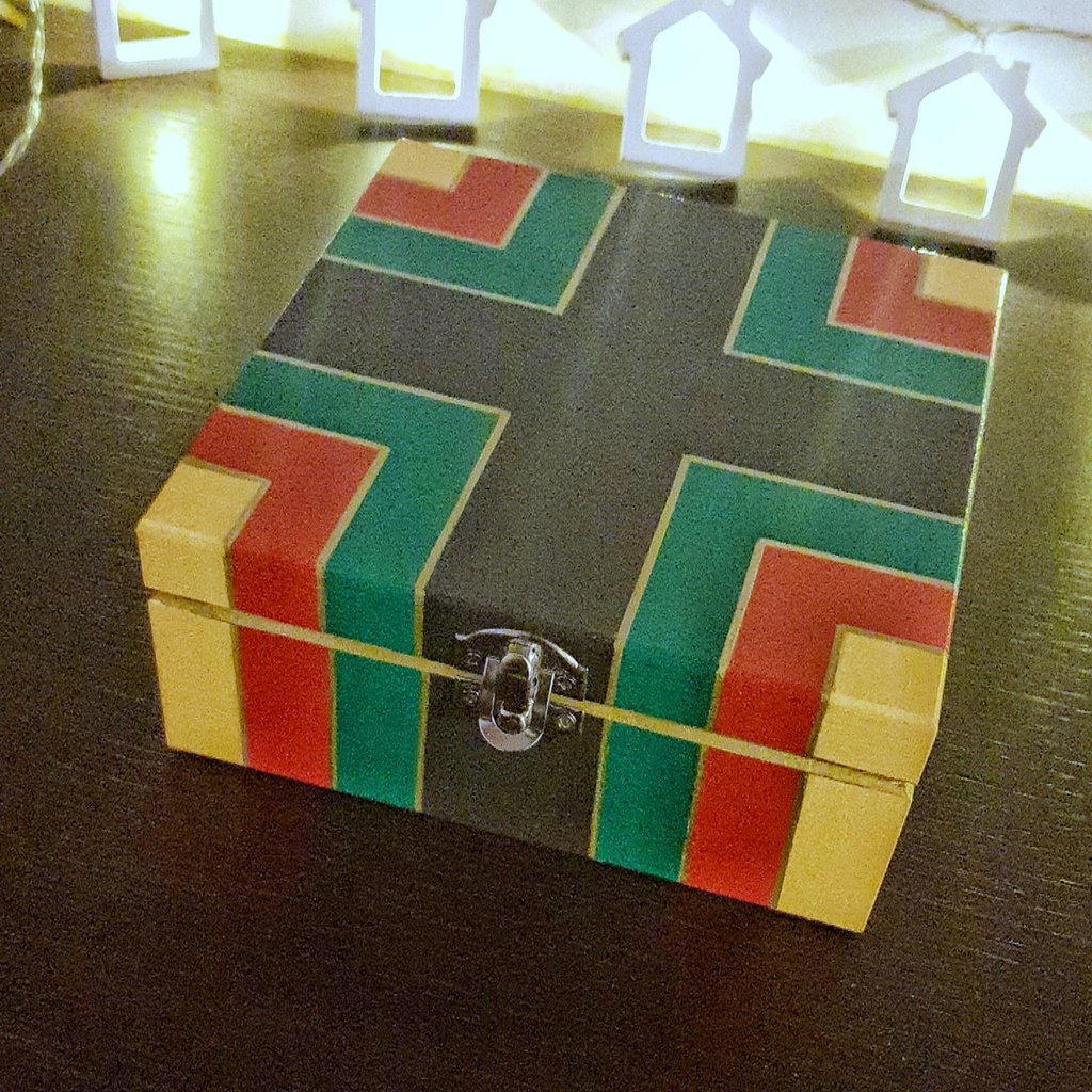 TOLIDA Piccoli portagioielli in metallo dipinti a mano smaltati, scatola portagioie di lusso per orecchini, collane, anelli come regalo di nozze, decorazione a farfalla (M