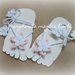 Sandali piedi nudi bimba/neonata - fiore bianco e rosa - decorazione piede bambina - Battesimo