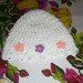 Cappellino  in cotone realizzato ad uncinetto 