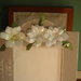 Cornice Portafoto con fiori di gardenia,Portaritratto con fiori  bianchi di gardenia in 3d