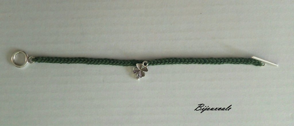 Bracciale Portafortuna Con Ciondolo Quadrifoglio - Acciaio Inox, Perline Nere, Regalo Elegante - Foto 4
