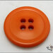 5 grandi bottoni mm.27, in poliestere lucido,  colore arancio, attaccatura a 4 fori 