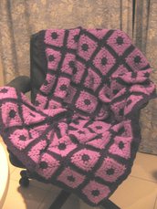 Coperta uncinetto, plaid, granny square, crochet, coperta in lana.