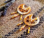 Orecchini crochet a cerchio arancione sfumato con perline e cristalli colorati