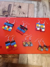 Orecchini Lego colorati