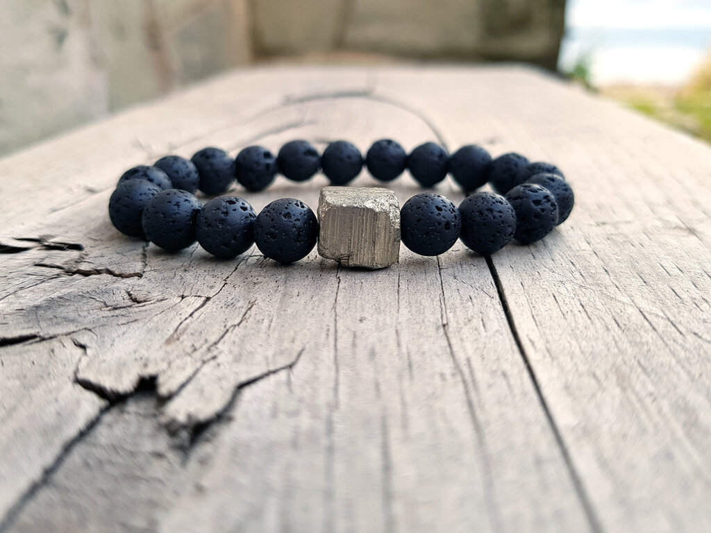 LPBeads Bracciale Elastico Fatto A Mano Con Pietre Di Ematite Naturali Rivestite Arcobaleno, Perle 4mm, Regalo Unisex