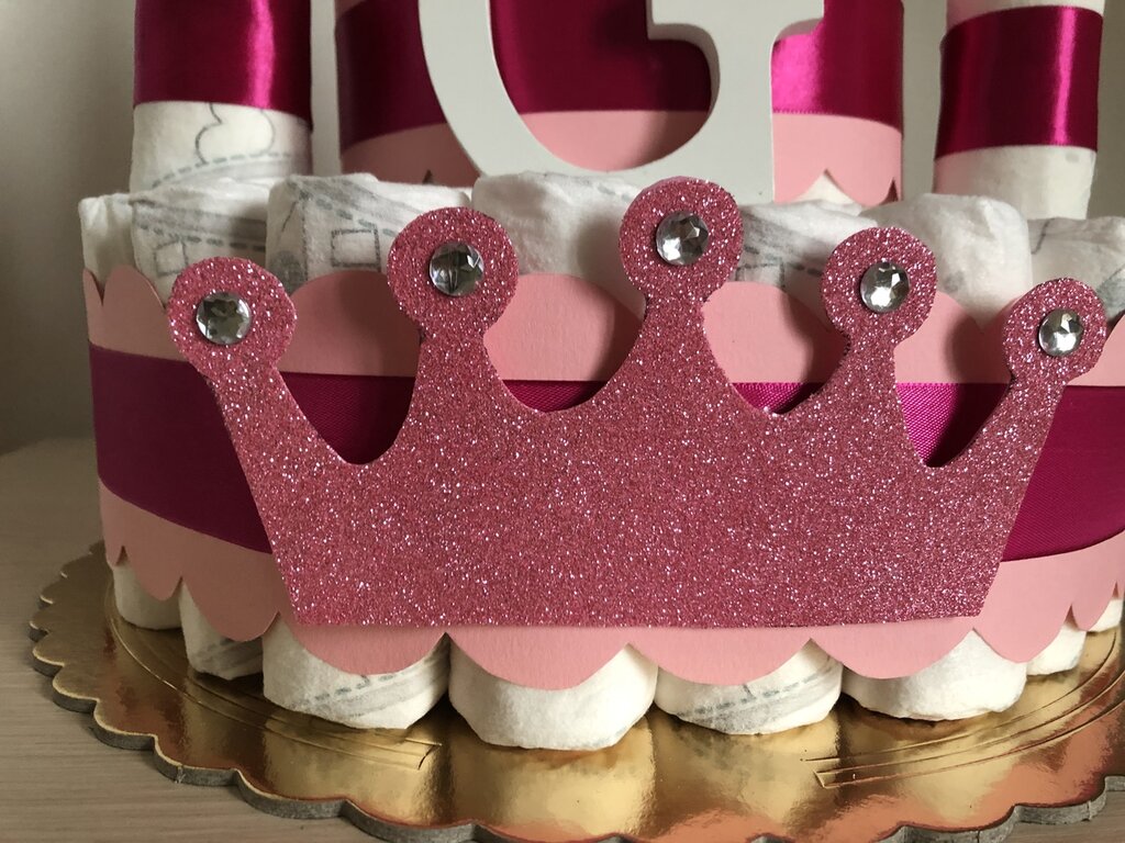 Torta di Pannolini Pampers Castello Minnie idea regalo originale e