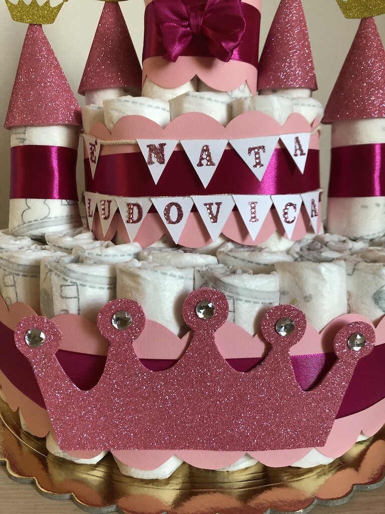 Torta Pannolini Principessa - 30 Pannolini Huggies, Regalo Neonata - Foto 2