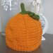 Cappellino in lana forma zucca . Halloween